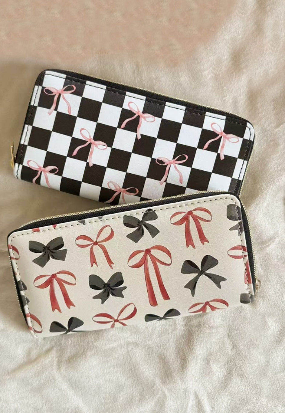 Bow Vegan leather wallet