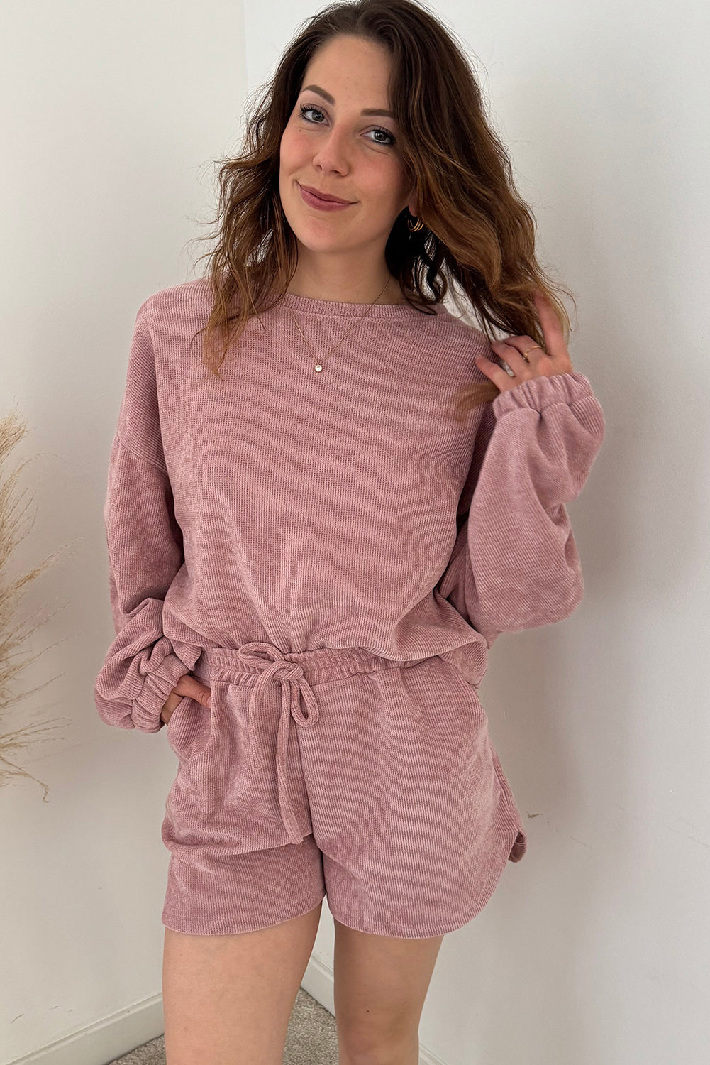 Fushia Solid Color Textured Knit Drop Shoulder Pullover Drawstring Shorts Set